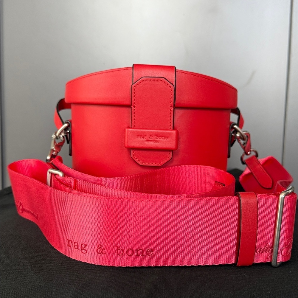 Rag & Bone Leather Crossbody Binocular Bag w/Top Handle in "Barrow" in Fiery Red - Picture 2 of 16